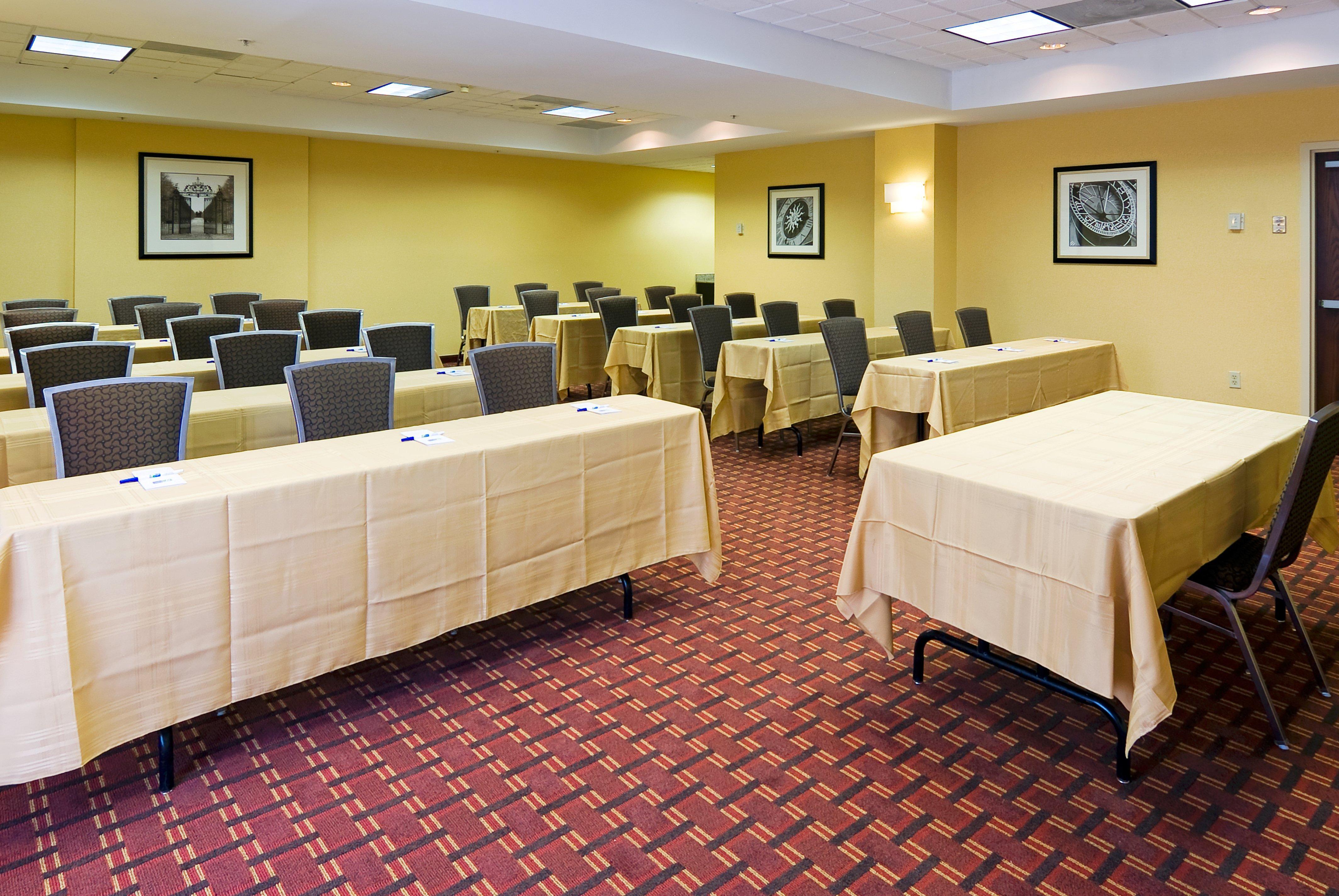 Holiday Inn Express Hotel & Suites Kendall East-Miami By Ihg Extérieur photo
